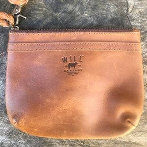 WILL Leather clutch wristlet